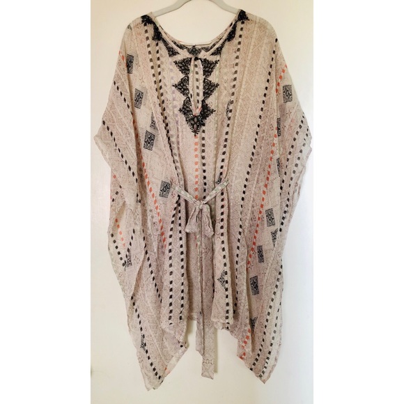 Twelfth St by Cynthia Vincent Flutter Caftan Dress - Picture 5 of 8